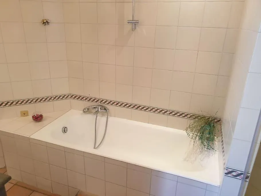 Lovely 11 Guests Flat, Via Tribunali, City Center! Nápoles Italia