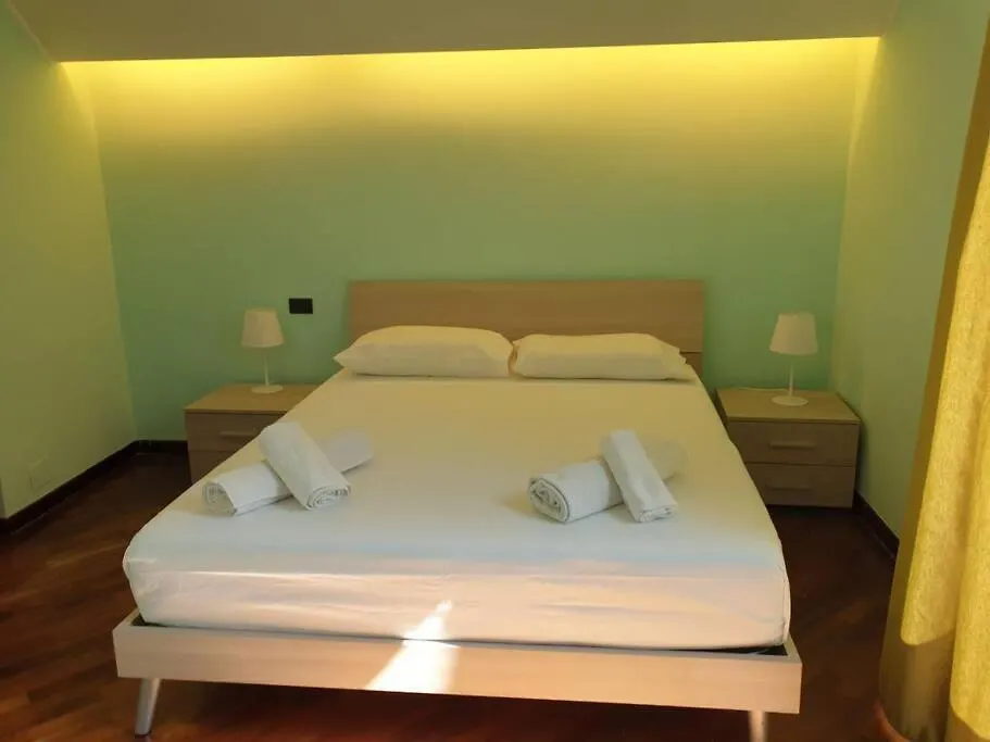 Lovely 11 Guests Flat, Via Tribunali, City Center! Νάπολη Διαμέρισμα