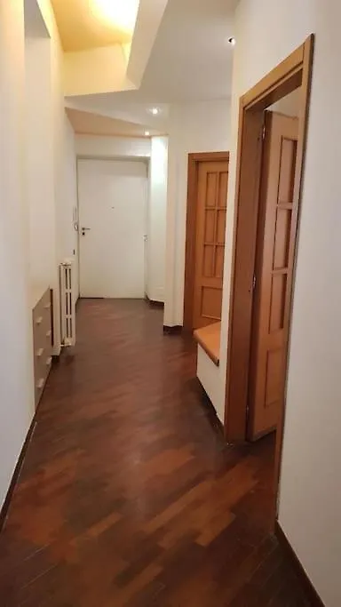 Διαμέρισμα Lovely 11 Guests Flat, Via Tribunali, City Center! Νάπολη